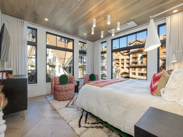 Exceptional Residence in Mountain Village Core